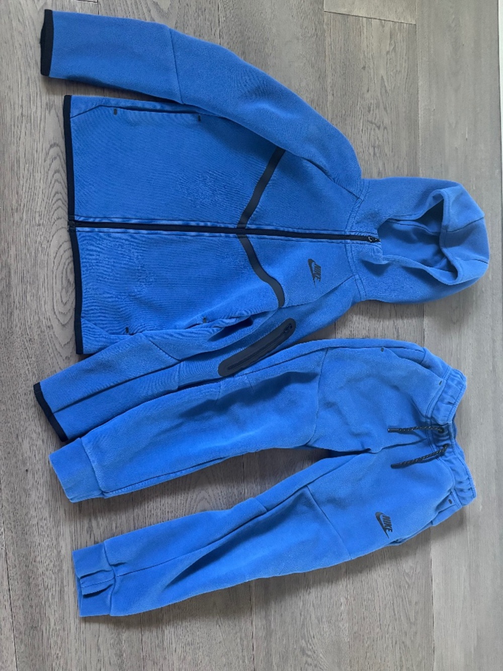 Nike Tech fleece set boys M